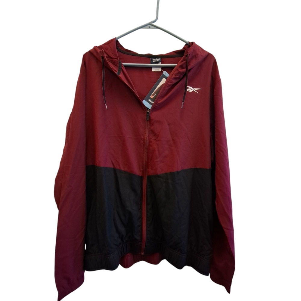 REEBOK LARGE MENS WINDBREAKER NEW WITH THEM TAGS THING POPS LIKE A SPRING FAM 👌